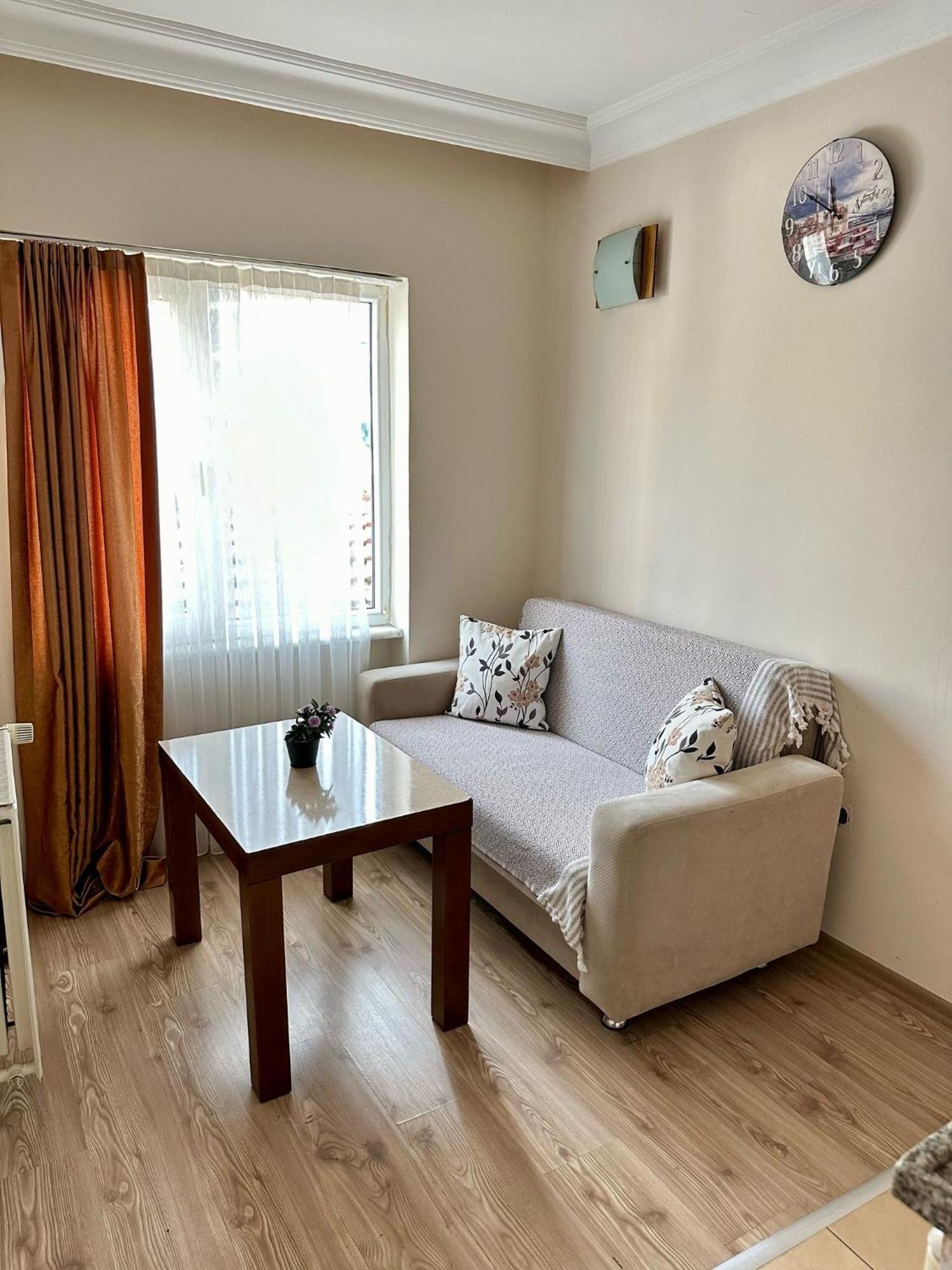 اسطنبول Elegance Aparts Cihangir المظهر الخارجي الصورة